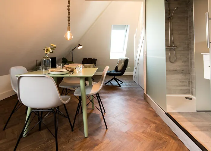 فندق De Bankier كاوك